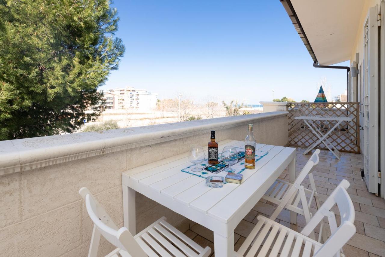 Casa Torre Di Specchio 2 Con Piscina Appartement Bari Buitenkant foto
